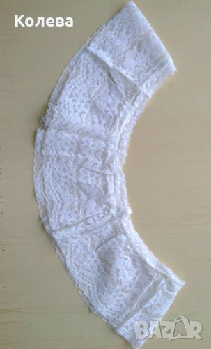 Дантелена яка, снимка 1