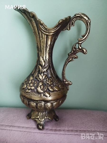 Страхотна месингова италианска ваза - кана, снимка 1