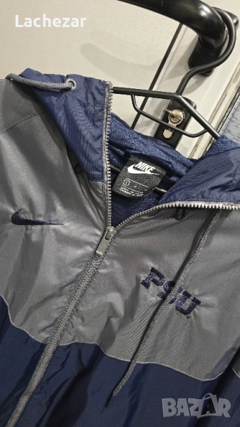 Мъжко яке Nike с качулка размер L, снимка 1