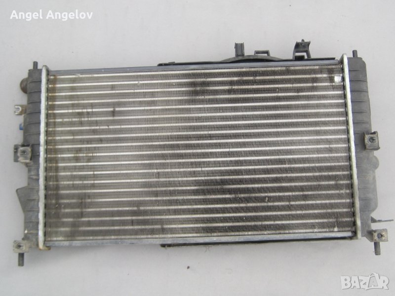 Воден радиатор Опел Вектра Б 1,8 16V Opel Vectra B, снимка 1