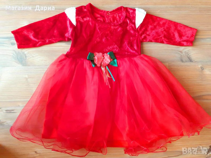 Червена рокля с тюлена пола, снимка 1