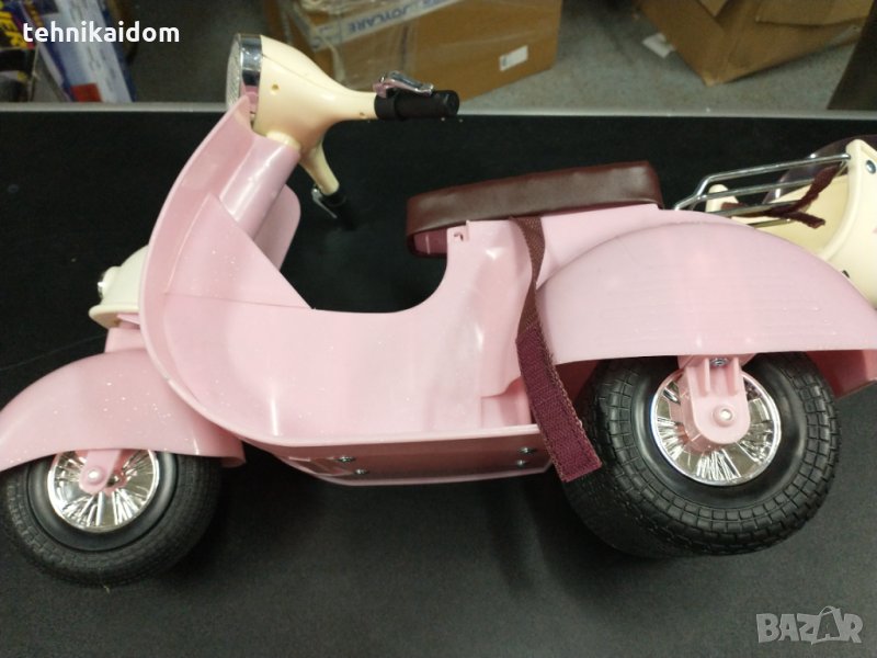 Детско моторче+каска за кукли Batat внос от Германия, снимка 1
