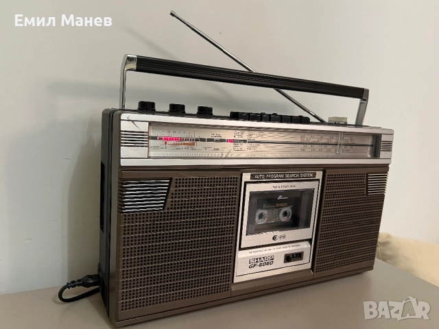Sharp GF 6060 , снимка 2 - Радиокасетофони, транзистори - 52496745