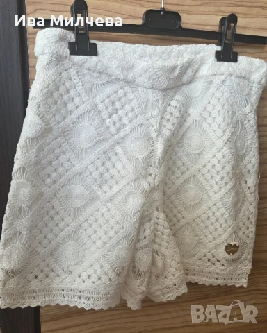 Къси панталонки Guess