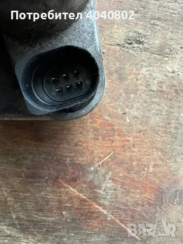 Дросел за Фолксваген 06A133062N, снимка 2 - Части - 47471129