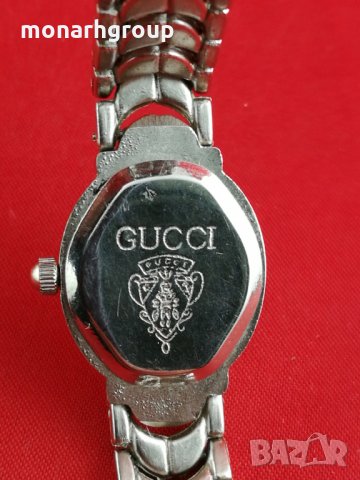 Часовник Gucci Quartz, снимка 7 - Дамски - 17678624