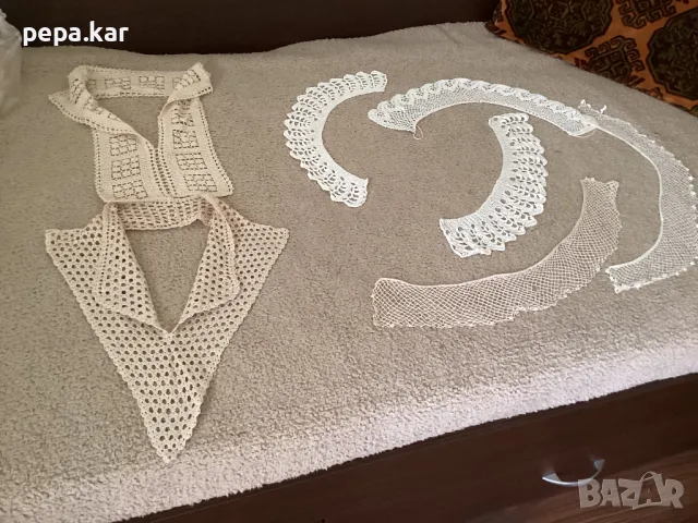 Плетена на кука яки,салфетки , снимка 7 - Други ценни предмети - 47715814