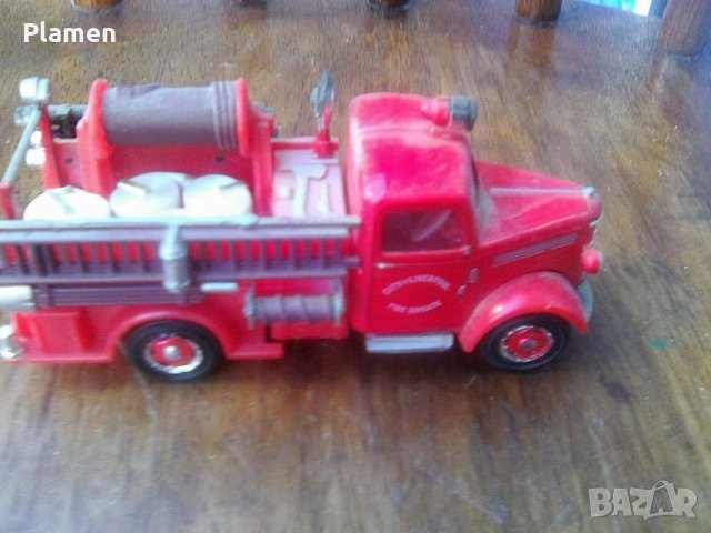 Макет на стар английски пожарен автомобил 2, снимка 1