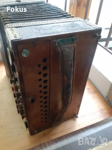 Стар диатоничен акордеон антика дърво кожа седеф каталин, снимка 4 - Антикварни и старинни предмети - 51160090