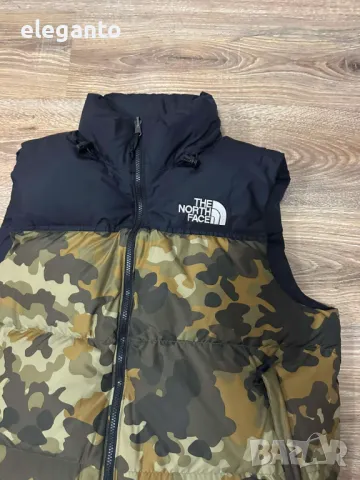 The North Face 1996 Retro Nuptse Camo 700fill мъжка пухена грейка елече XL размер, снимка 3 - Якета - 49013972