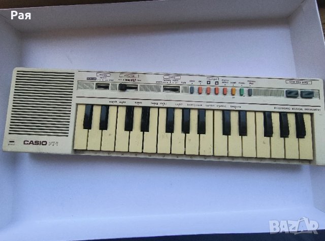 Vintage Casio PT-1 Електронна клавиатура и мини синтезатор Бял 29-клавиш Funciona , снимка 10 - Синтезатори - 50711642