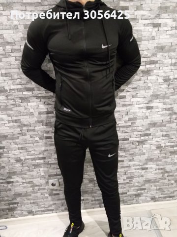 Спортен екип Nike от полиамид , снимка 2 - Спортни дрехи, екипи - 38492071
