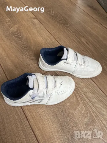 Маратонки 32 номер от Декатлон, снимка 3 - Детски маратонки - 47336853