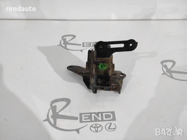  Ляв тампон за двигател Toyota Corolla E18 USA 2013-2018 2ZR , снимка 2 - Части - 44842487