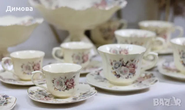 Сервиз за чай с рози, снимка 4 - Чаши - 34298417