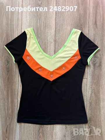 Дамска блуза с къс ръкав