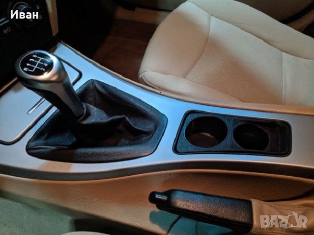 BMW E90/E91/E92/E93 Cup Holder - БМВ E90/E91/E92/E93 поставка за чаши, снимка 4 - Аксесоари и консумативи - 37380173