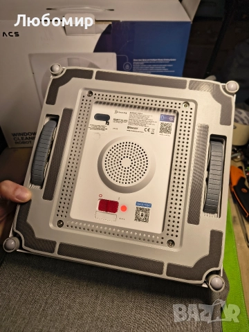 Ecovacs Winbot W1 Pro – умен малък робот за почистване на прозорци , снимка 4 - Други - 52914726