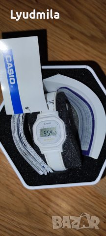 Дамски дигитален кварцов часовник от бяла смола/синтетична кожа Casio La11w, снимка 5 - Дамски - 43645901