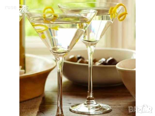 НОВИ! Комплект чаши за Мартини коктейл 6 броя