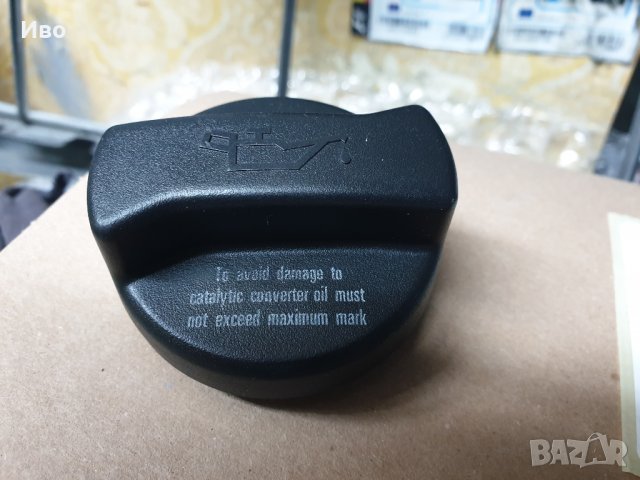 Оригинална капачка за масло на двигател, снимка 2 - Части - 28885325