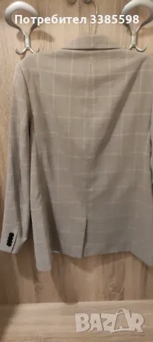 Дамско елегантно сако, снимка 2 - Сака - 49701046