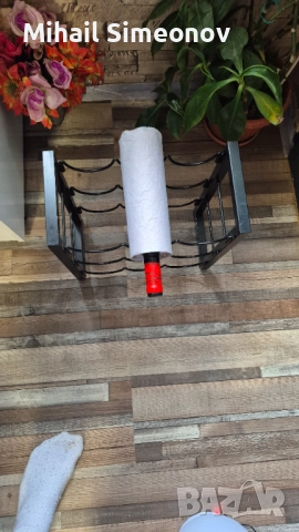 Метална стойка за вино Relaxdays за 9 бутилки, черна, 37 x 35 x 17 см, снимка 2 - Други стоки за дома - 52988291