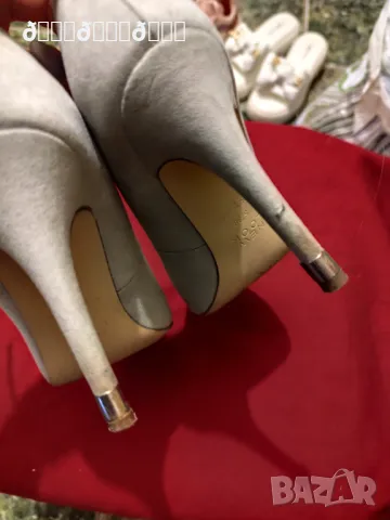 Обувки , снимка 4 - Дамски обувки на ток - 48312649
