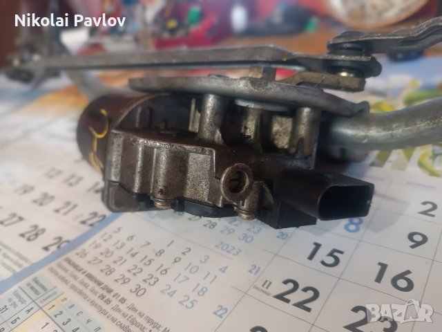 Мотор механизъм чистачки за Ауди А6 след 2003 