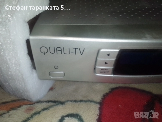 Сателитен приемник , снимка 2 - Приемници и антени - 51371778