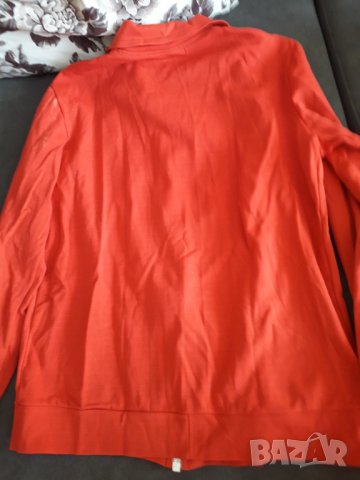 Спортен екип червен, снимка 6 - Спортни дрехи, екипи - 32665077