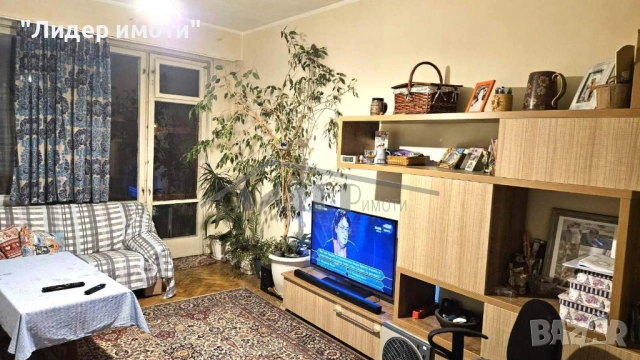 2-стаен панел - 60 кв.м. в кв. Гагарин, снимка 3 - Апартаменти - 53505089