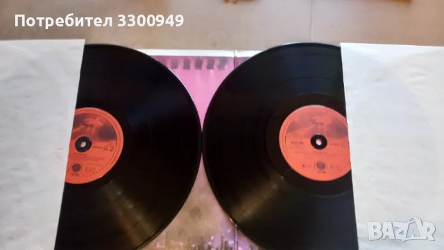 GENESIS-Двойна плоча, снимка 4 - Грамофонни плочи - 47656006