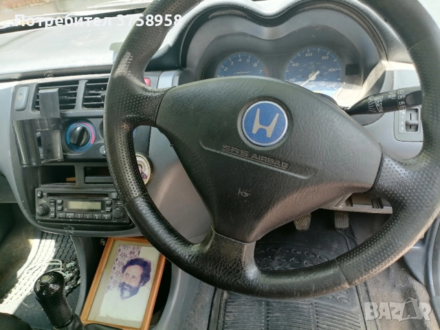 Продавам Honda Hrv 1999 г, снимка 6 - Автомобили и джипове - 52072994