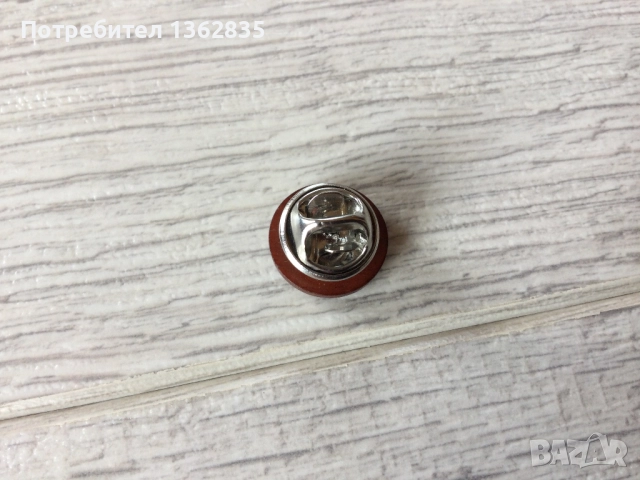 оригинална колекционерска значка на HARMONT and BLAINE куче дакел, снимка 5 - Други ценни предмети - 52884494