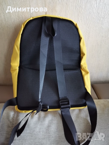 Нова раница с арт принт , снимка 2 - Раници - 52297484