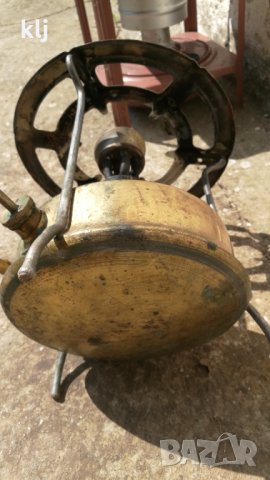 Стари примуси, снимка 4 - Антикварни и старинни предмети - 33485595