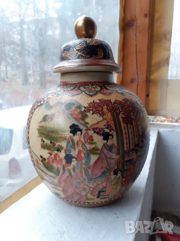 Голяма стара антикварна ваза Сатцума Satsuma порцелан буркан, снимка 2 - Антикварни и старинни предмети - 53445199