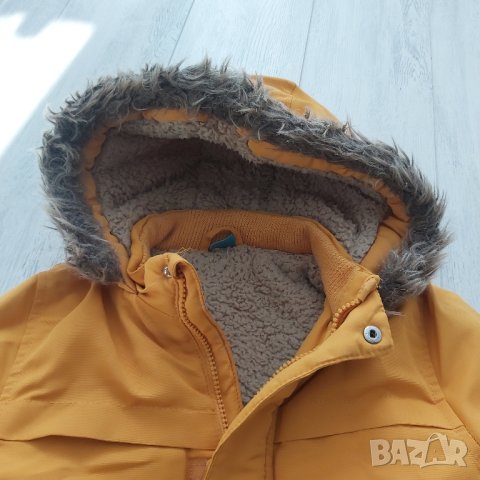 Детско яке, снимка 2 - Детски якета и елеци - 43557987