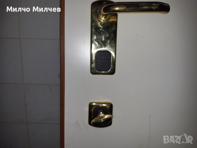 Блиндирана трезорна врата, снимка 6 - Входни врати - 39618521