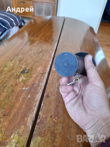 Старо акумулаторно фенерче #5, снимка 4 - Други ценни предмети - 52239785