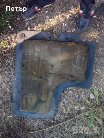 Стелка над акумулатор рено трафик Опел виваро 2001-2014г, снимка 2 - Части - 43545035