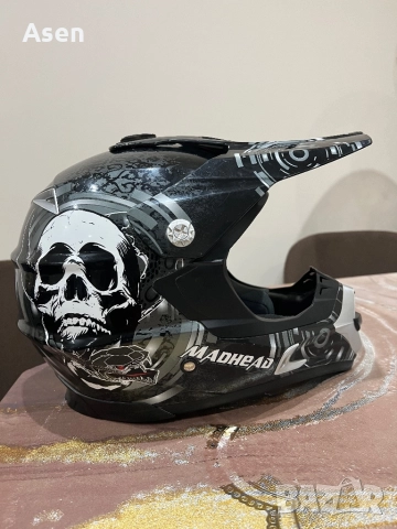 Кросова каска Madhead, снимка 2 - Аксесоари и консумативи - 52129860