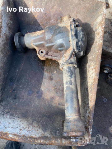 SsangYong Rodius,  преден диференциал