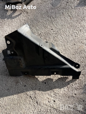 Кора подкалник БМВ Е90 91 BMW, снимка 5 - Части - 52260663