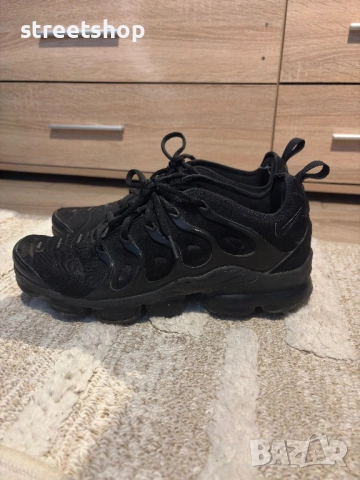 Nike Vapormax, снимка 2 - Маратонки - 53335353