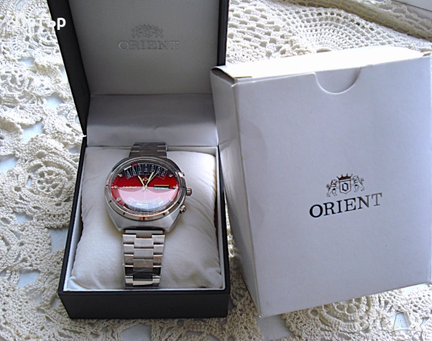 Нов Мъжки Часовник Orient Вечен календар с кутия