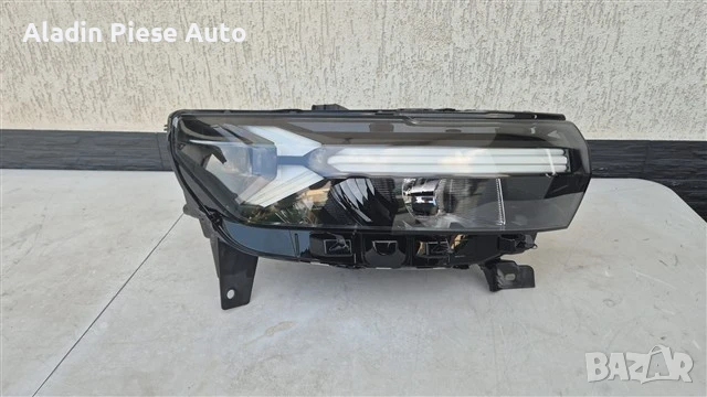 Десен фар Dacia Duster Bigster година 2024 2025 2026 Led код 260100444R 