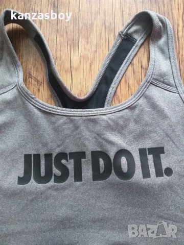 Nike Sports Bra Just Do It Gray Black Women -страхотно бюстие КАТО НОВО, снимка 3 - Корсети, бюстиета, топове - 33227827