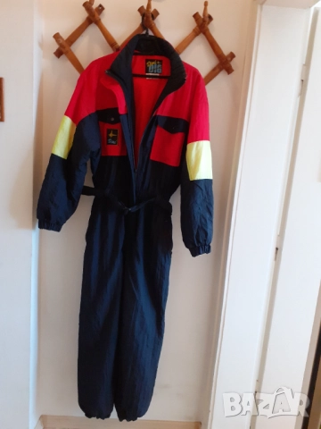 Дамски ски гащеризон!, снимка 2 - Спортни екипи - 52619653